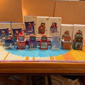 Series: Set of Hallmark “Pop Goes” 2003-2009